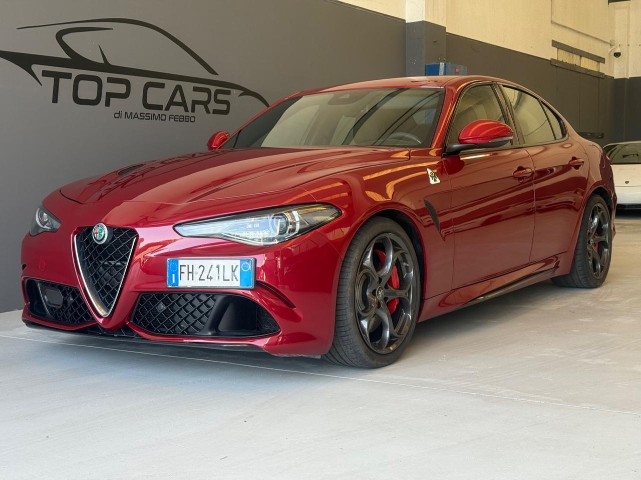 Alfa Romeo Giulia 2.9 V6 Bi-Turbo AT8 Quadrifoglio