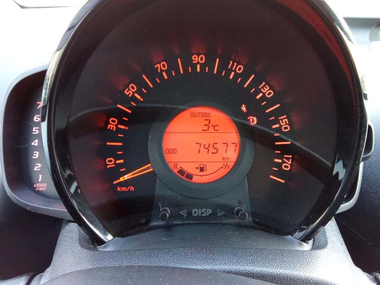 Peugeot 108 VTi 68 5 porte Allure