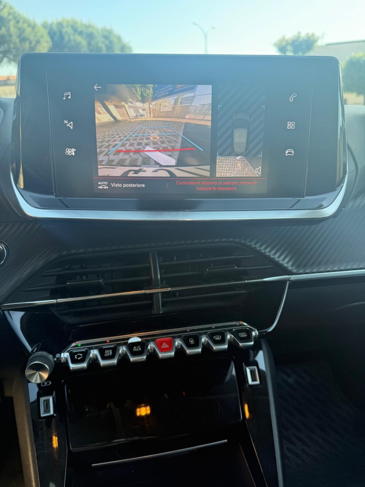 Peugeot 208 2021 virtual cockpit