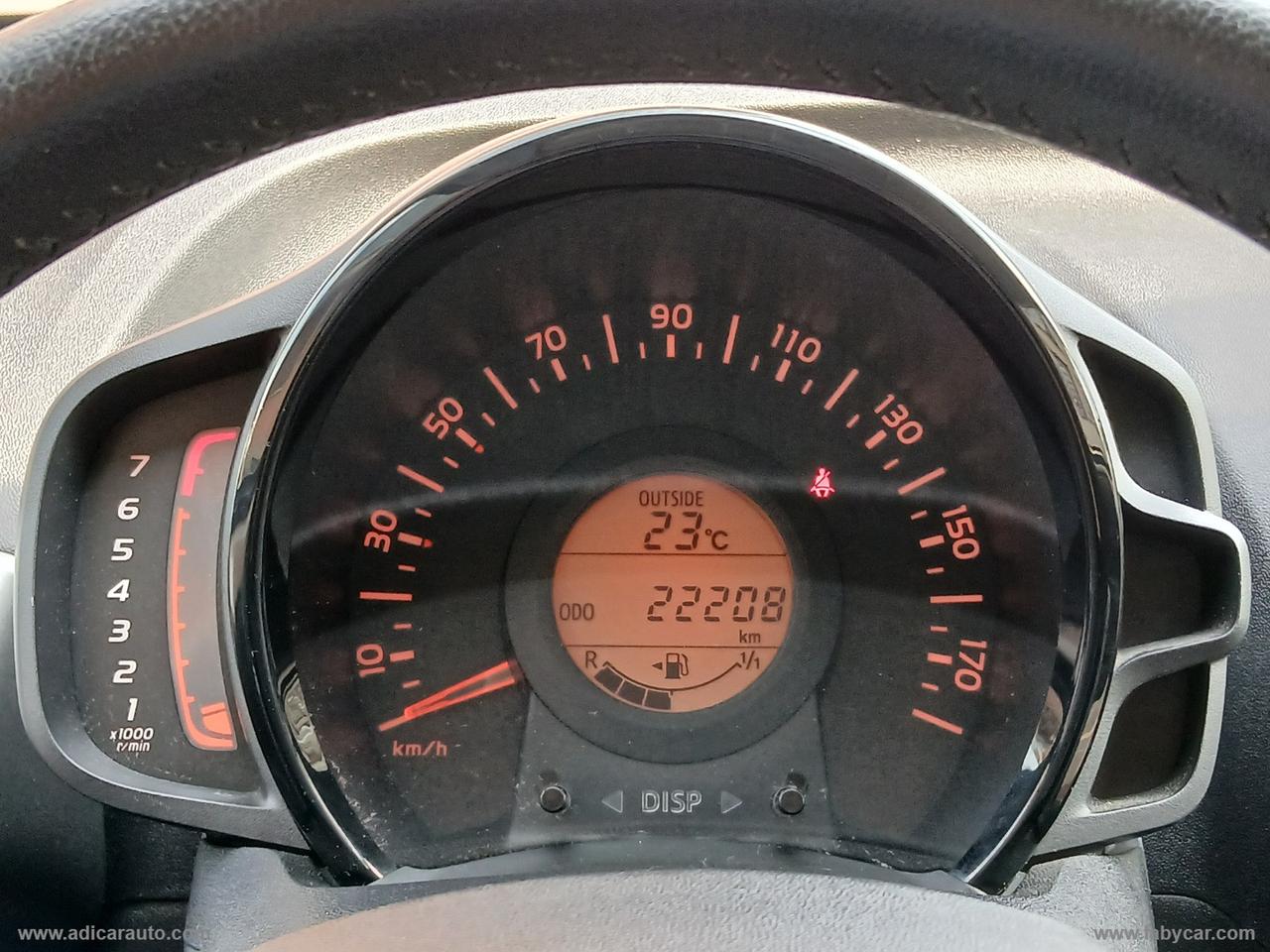 PEUGEOT 108 5p. 1.0 12v Allure