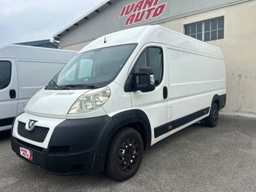 Peugeot Boxer 330 BlueHDi 140