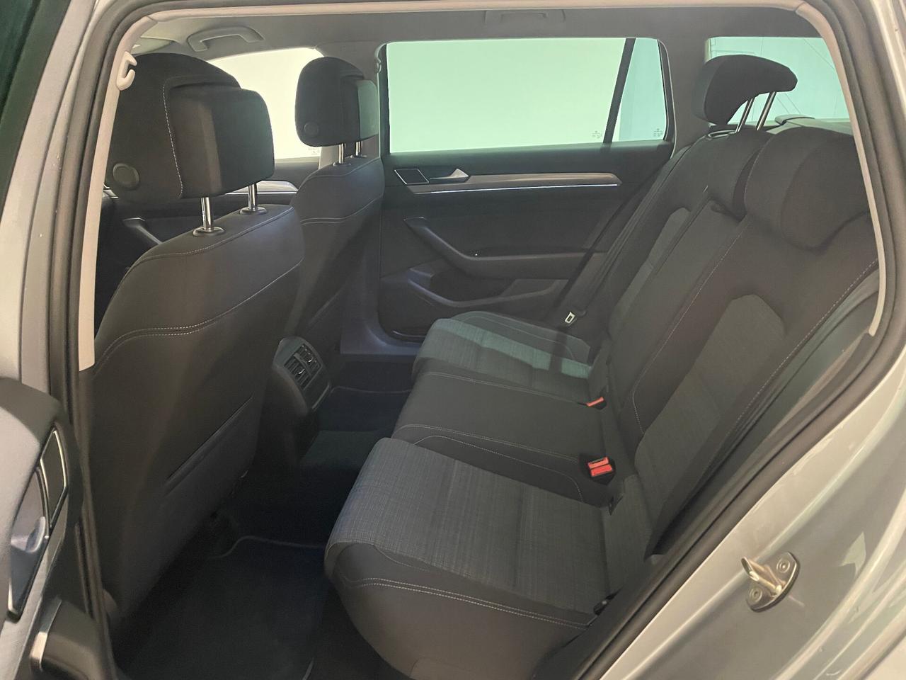 Volkswagen Passat Variant 2.0 TDI SCR EVO DSG Business