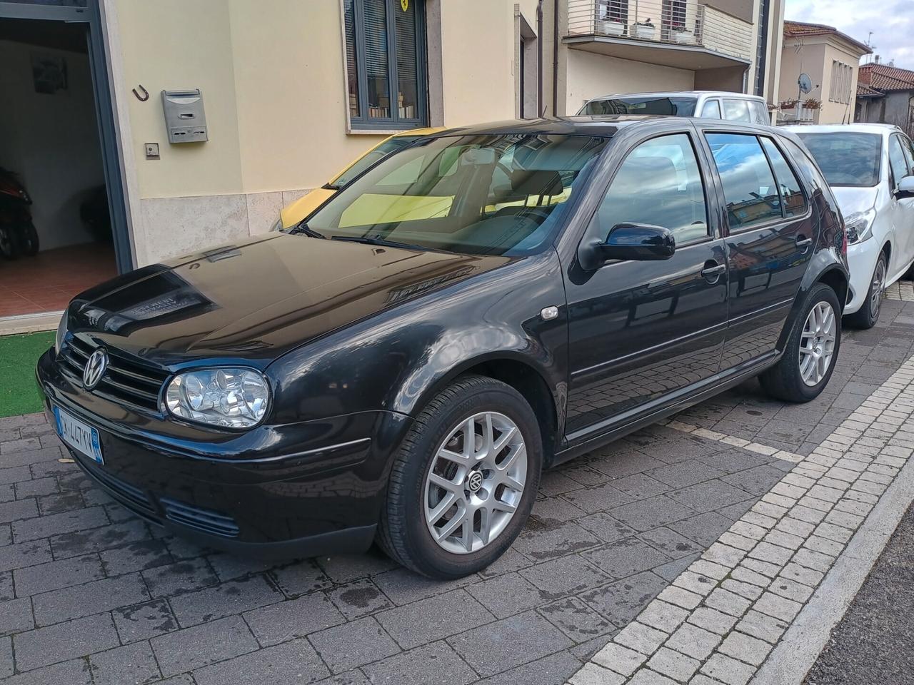 Volkswagen Golf 1.9 TDI/101 CV cat 3p. Time