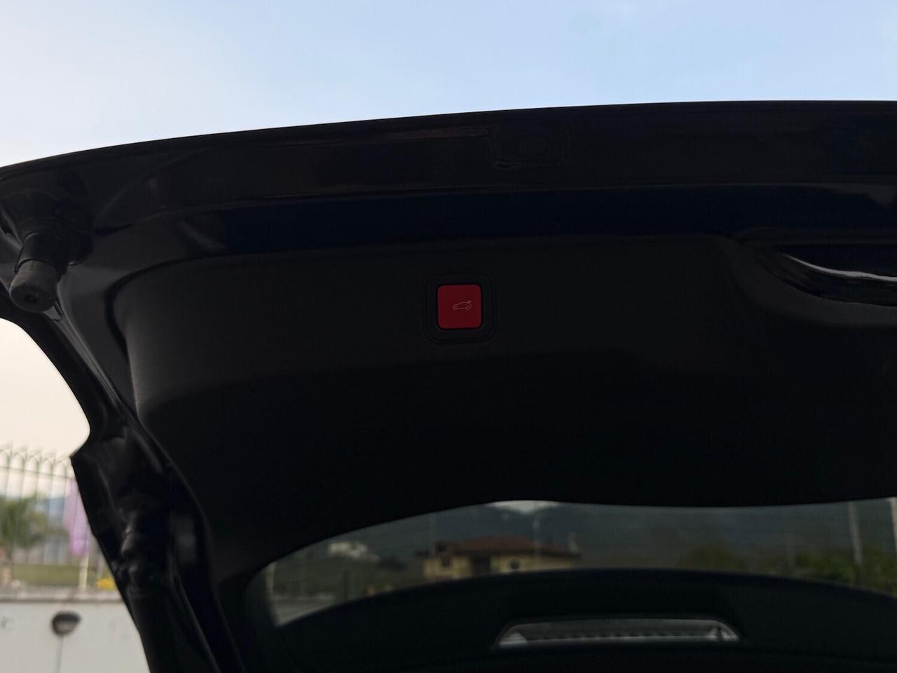 Fiat 600 Hybrid 110 CV DCT MHEV La Prima