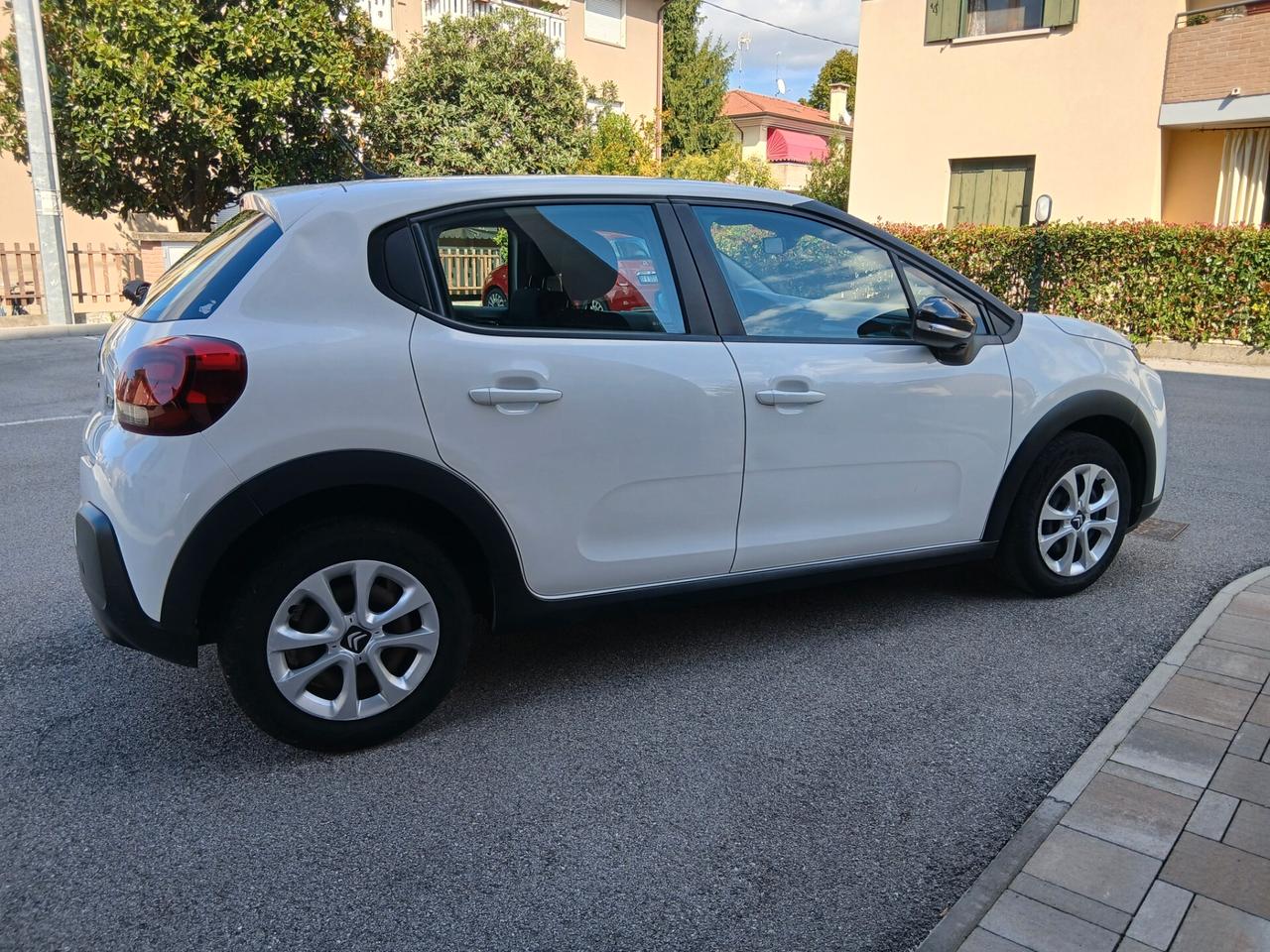Citroen C3 PureTech 83 S&S Feel ok NEO patentati a € 169 mese