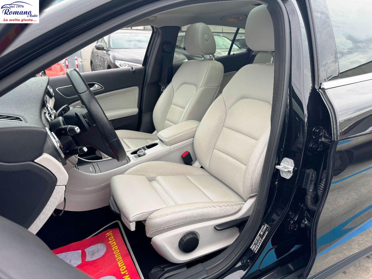 MERCEDES - Classe GLA - GLA 180 d Automatic Sport#TETTO APRIBILE!