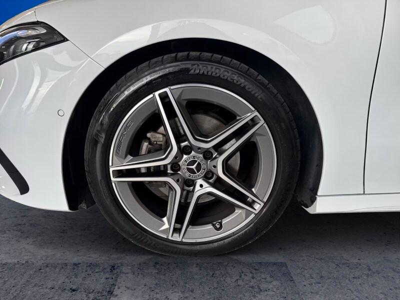 MERCEDES Classe A (W177) A 200 Automatic AM...