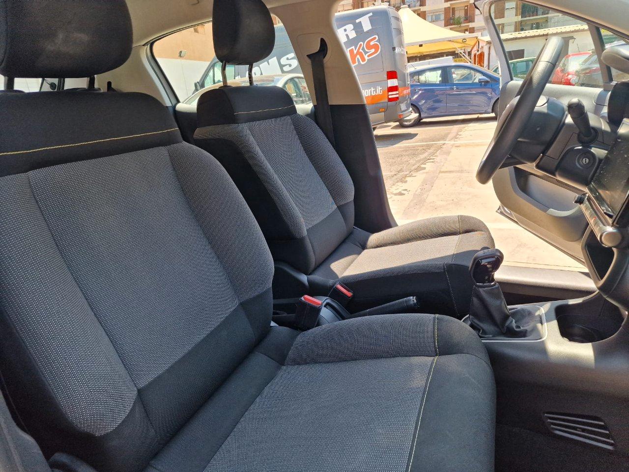 Citroen C3 1.2 GPL Shine s&s 83cv neopatentati