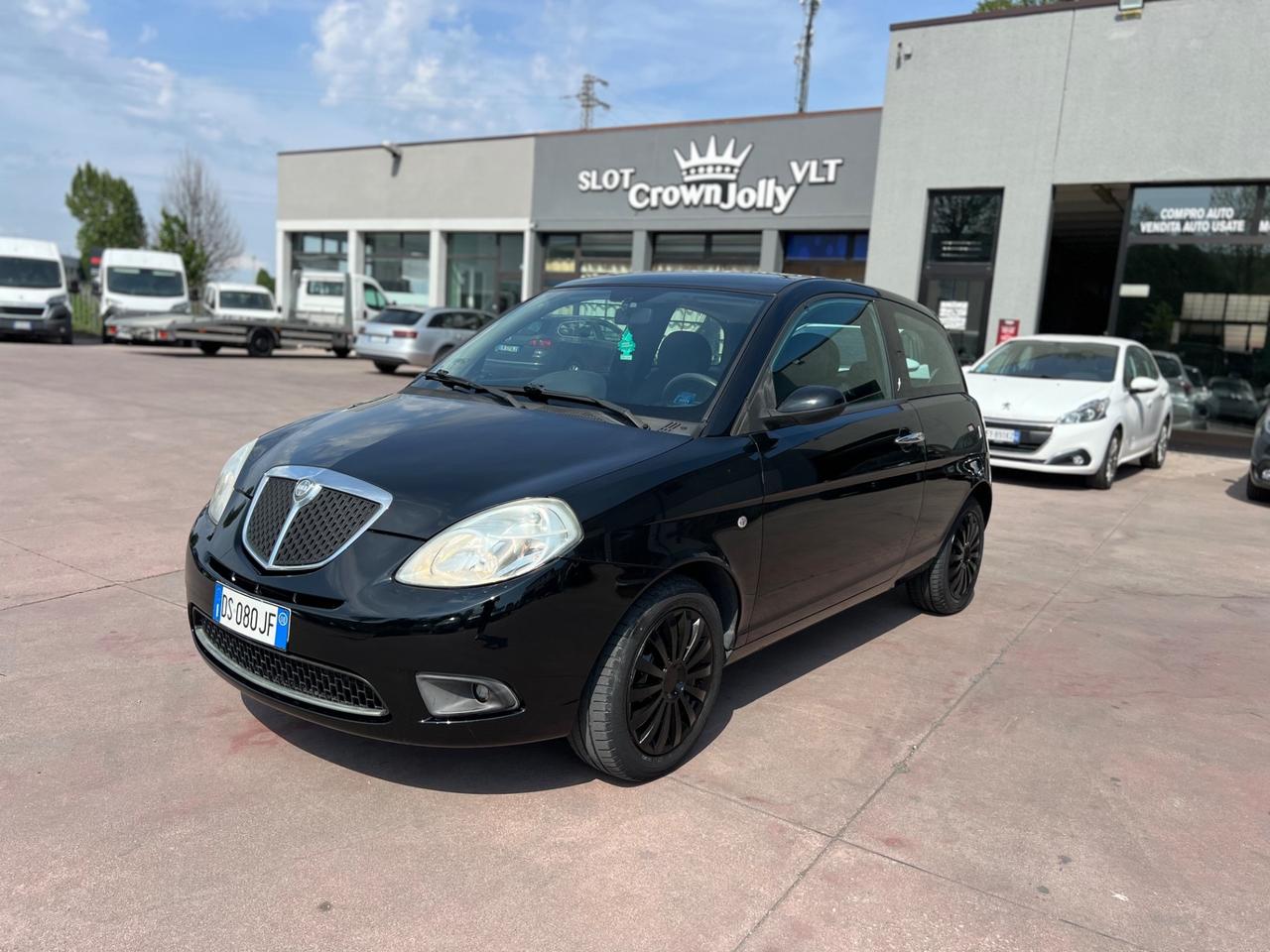 Lancia Ypsilon 1.2 Argento