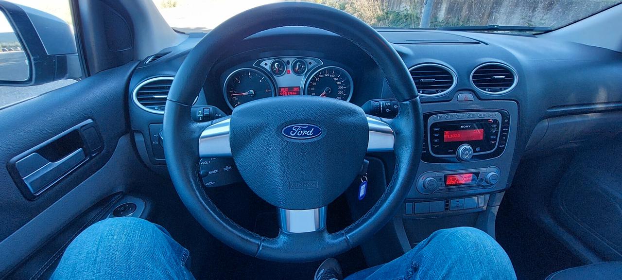 FOCUS 1,6 DIESEL 110 CV TITANIUM TELEFONO LEGA POCHI KM PELLE IMPECCABILE FULL FULL