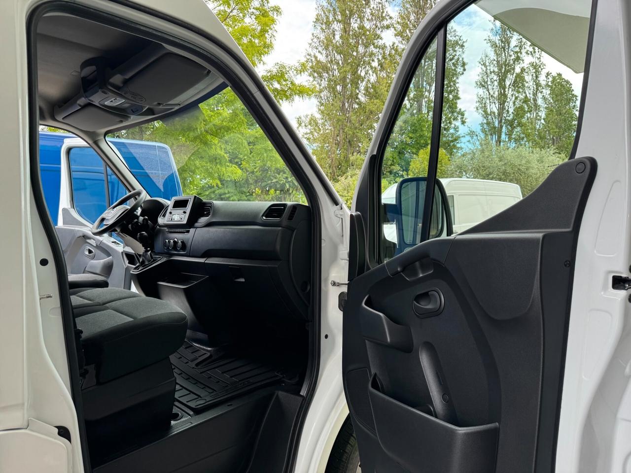 Nissan Interstar 2.3 dci L3-H3 GARANZIA 24 MESI