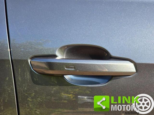 AUDI A4 Avant 40 TDI 190 CV S Tronic S Line