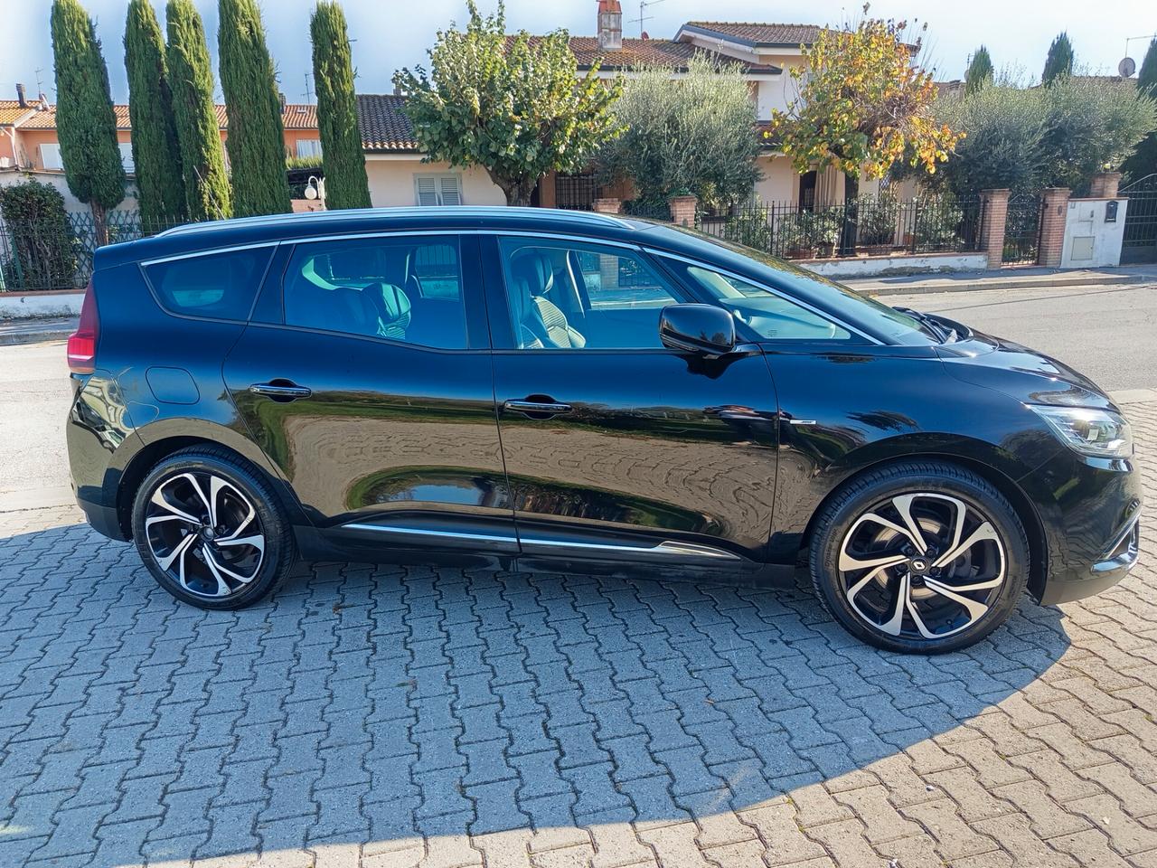 Renault Grand Scenic dCi 130 CV Energy Initiale Paris 7 posti