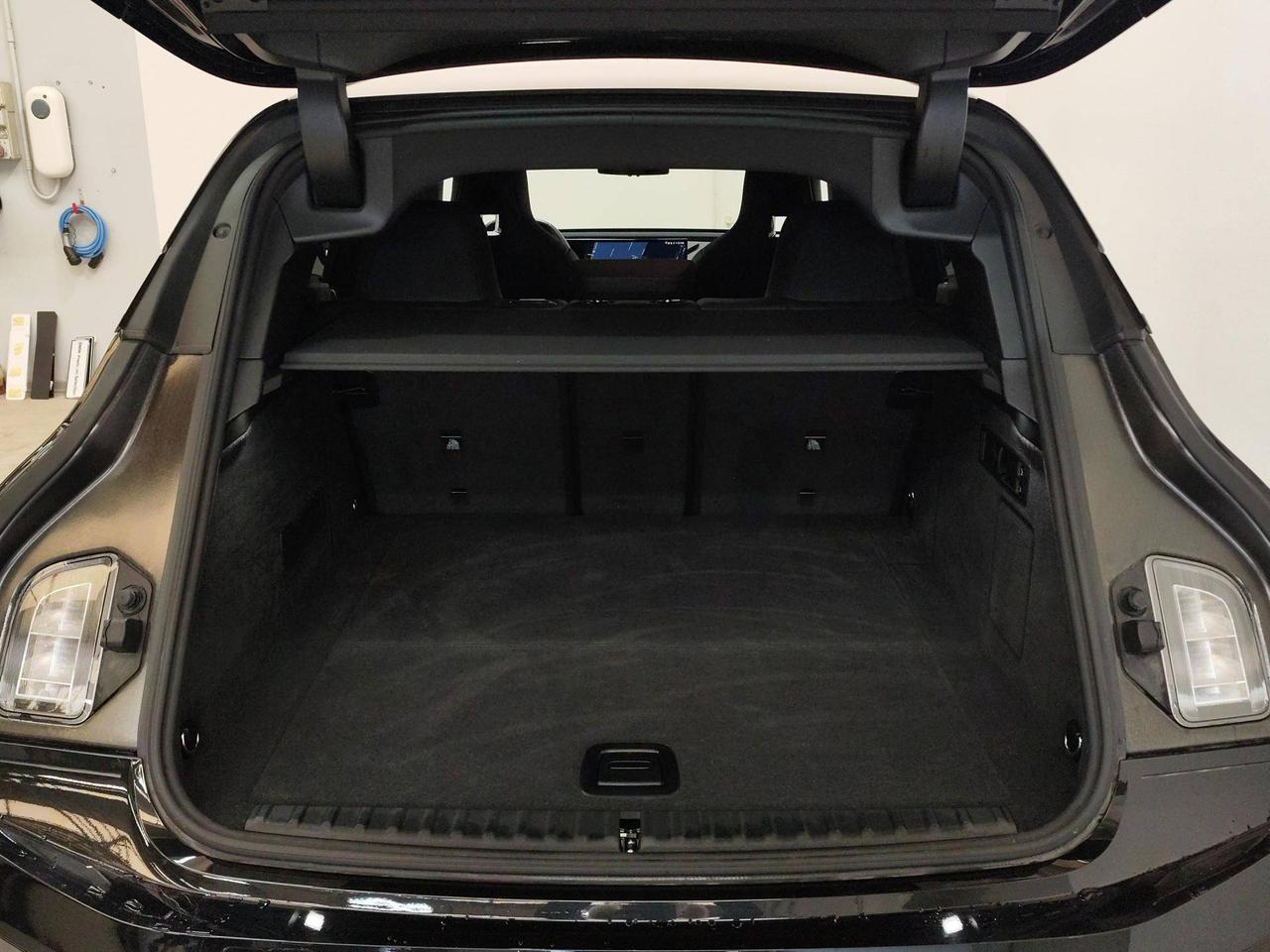 BMW iX xDrive50 Pacchetto Sportivo