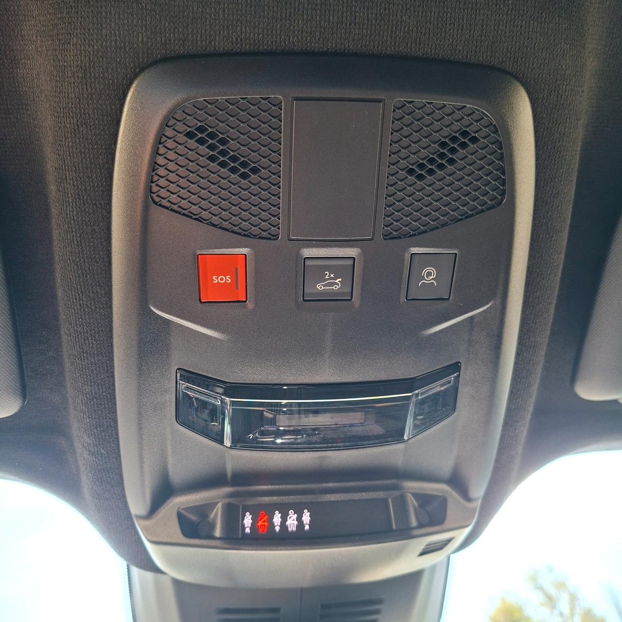 Alfa Romeo Junior 1.2 Hybrid 145cv Edct6 Speciale