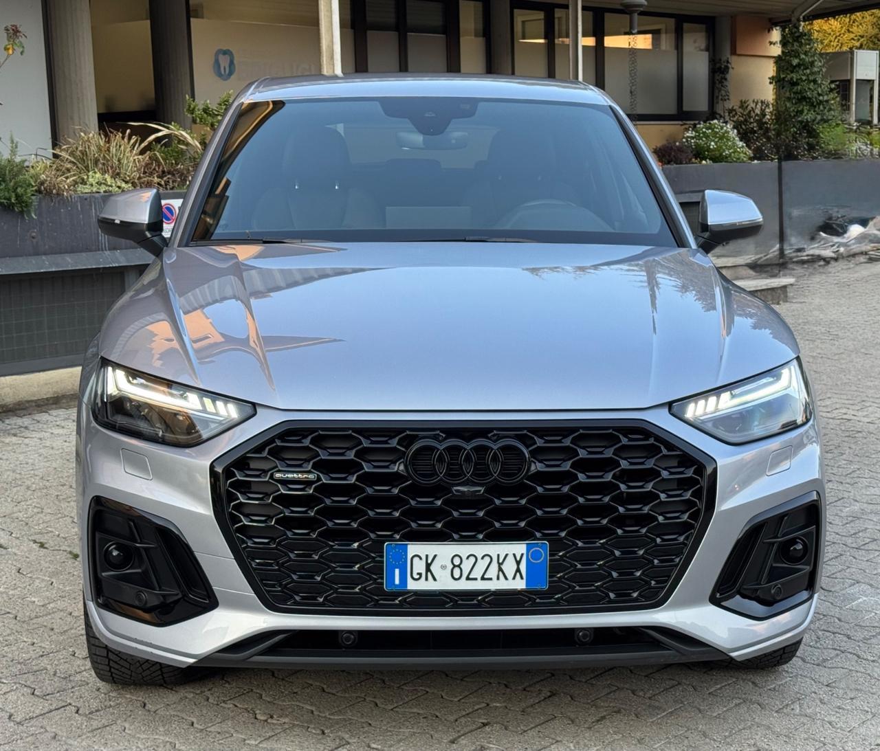 Audi Q5 40 quattro S tronic line plus