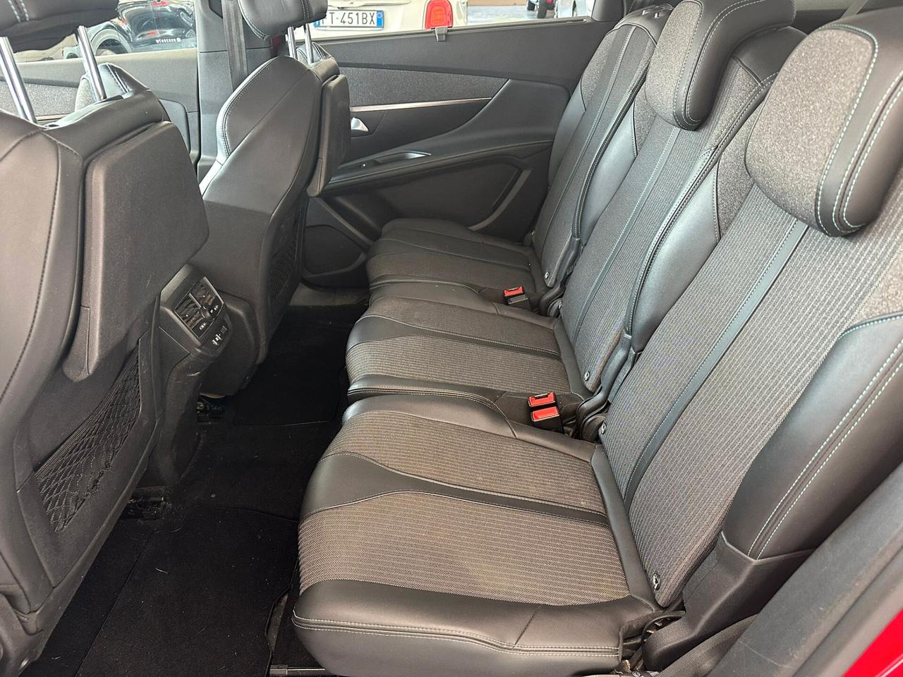 Peugeot 5008 BlueHDi 130 S&S Allure Pack 2022
