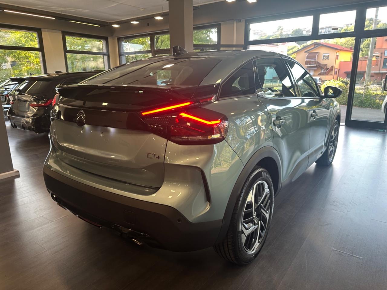 Citroen C4 PureTech 130 S&S Shine