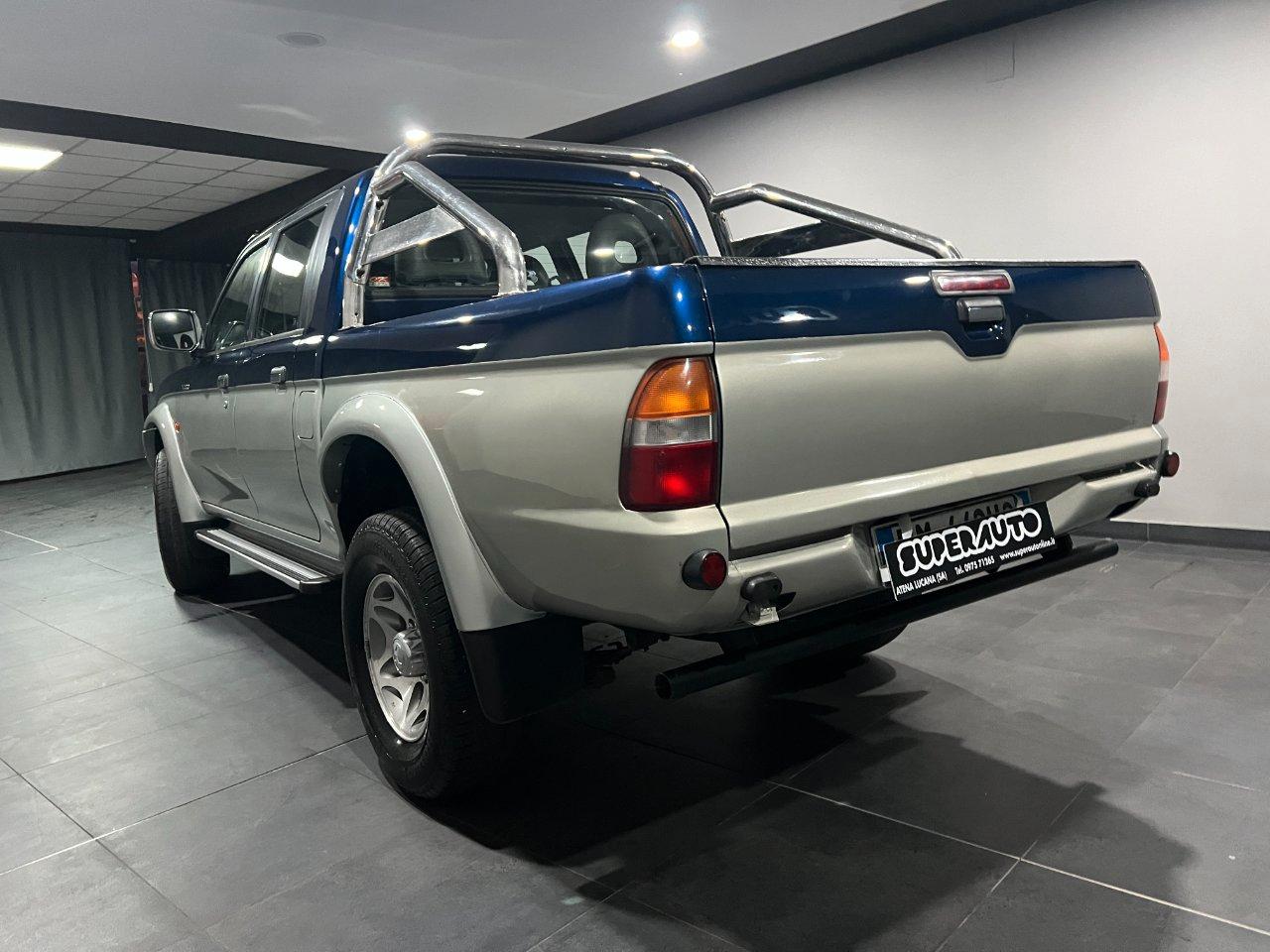 Mitsubishi L200 Double Cab L200 d.cab 2.5 tdi GLS Target 4wd Double cab