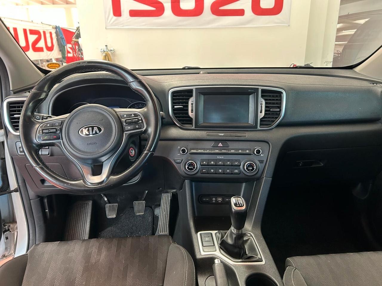 KIA SPORTAGE serie3 Diesel 1.7 CRDI CV 116 Km 180.096 X NEOPATENTATI Garanzia 12 mesi