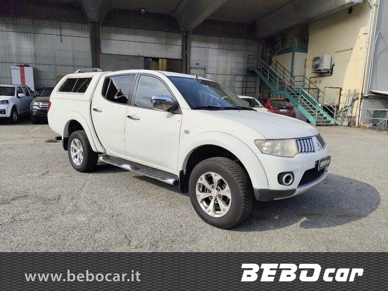 Mitsubishi L200 L200 2.5 DI-D/136CV Club Cab Invite DPF