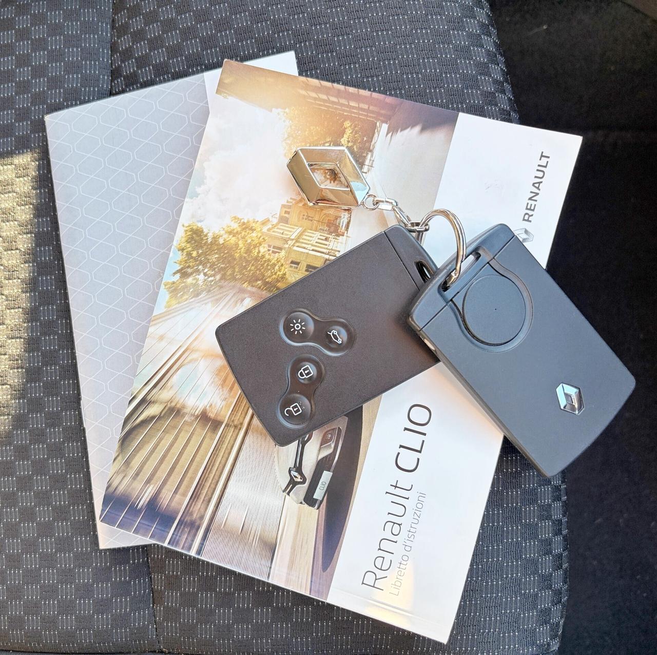 RENAULT CLIO SPORTER 900 TCE - 58.000 KM - UNICO PROPR.