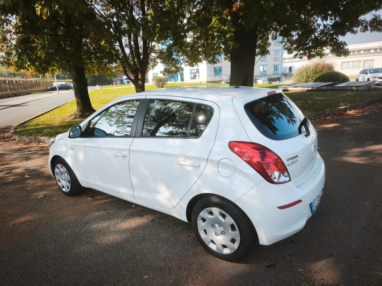 Hyundai i20 1.2 5p. Gpl