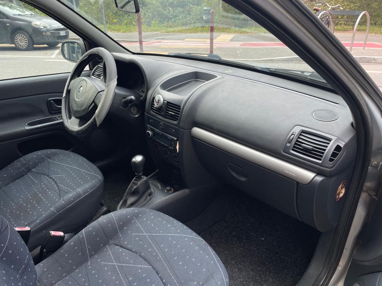 Renault Clio 1.2 cat 5 porte Limited/GARANZIA