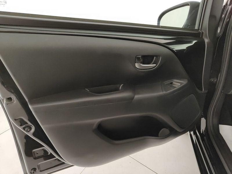 Toyota Aygo Connect 1.0 VVT-i 72 CV 5 porte x-fun
