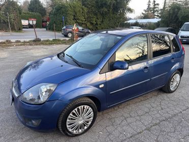 Ford Fiesta 1.2 82CV 3 porte Titanium