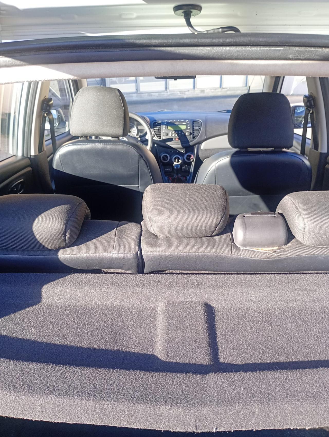 Hyundai i10 1.1 12V Fiorucci Soft Top