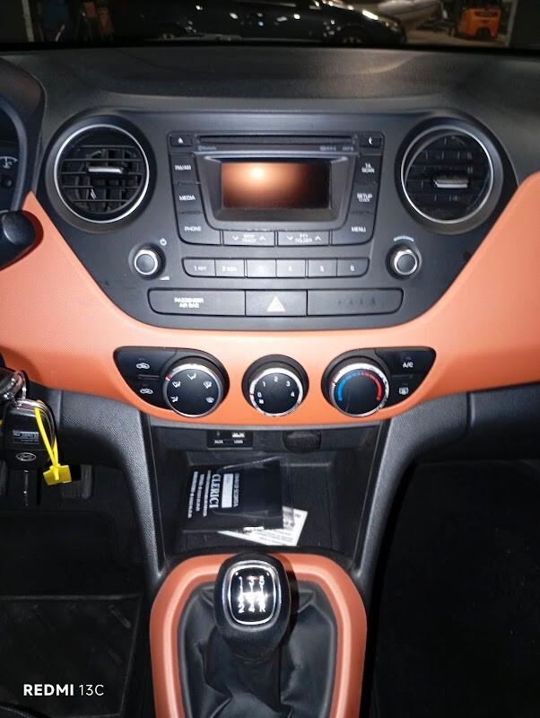 Hyundai i10 del 2013 benzina 130.000 km