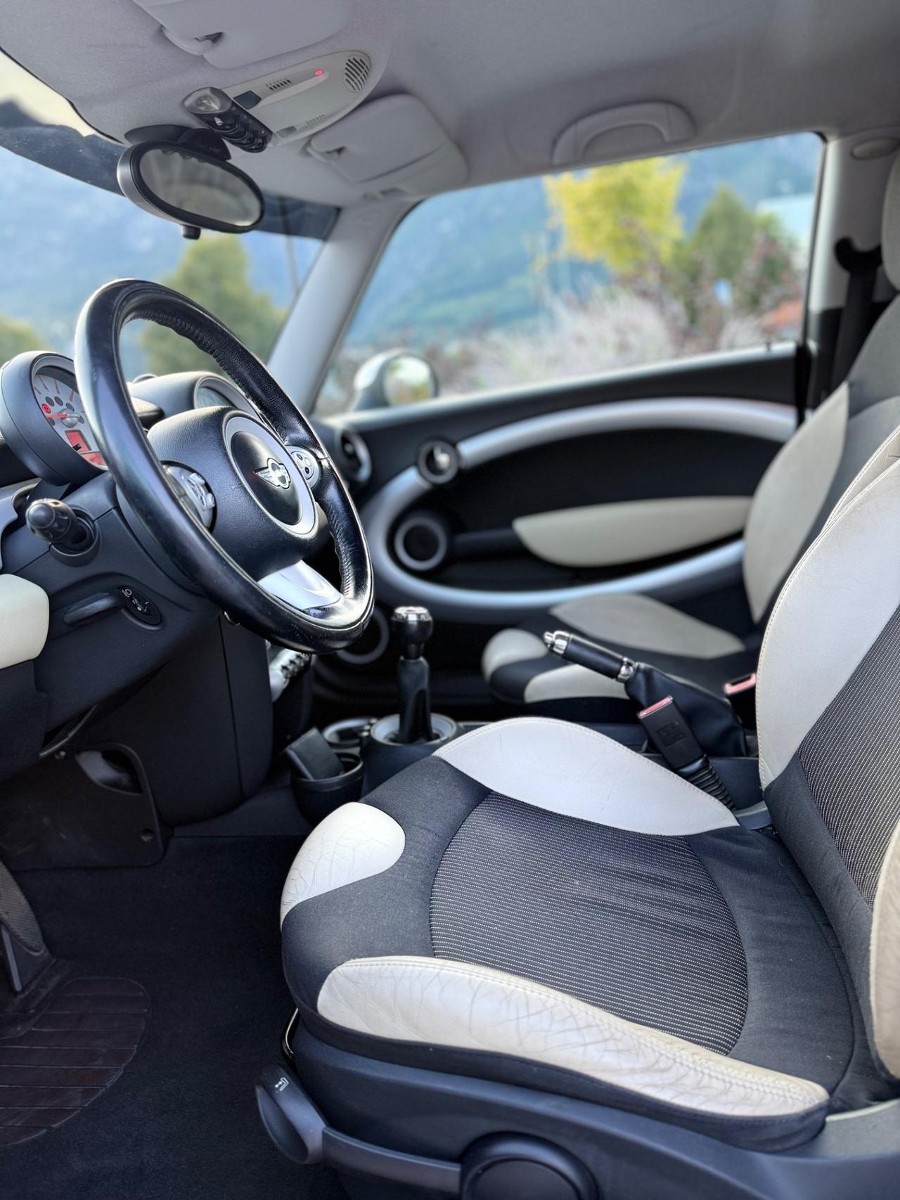 Mini 1.6 16V 120cv R56 OK NEOPATENTATI