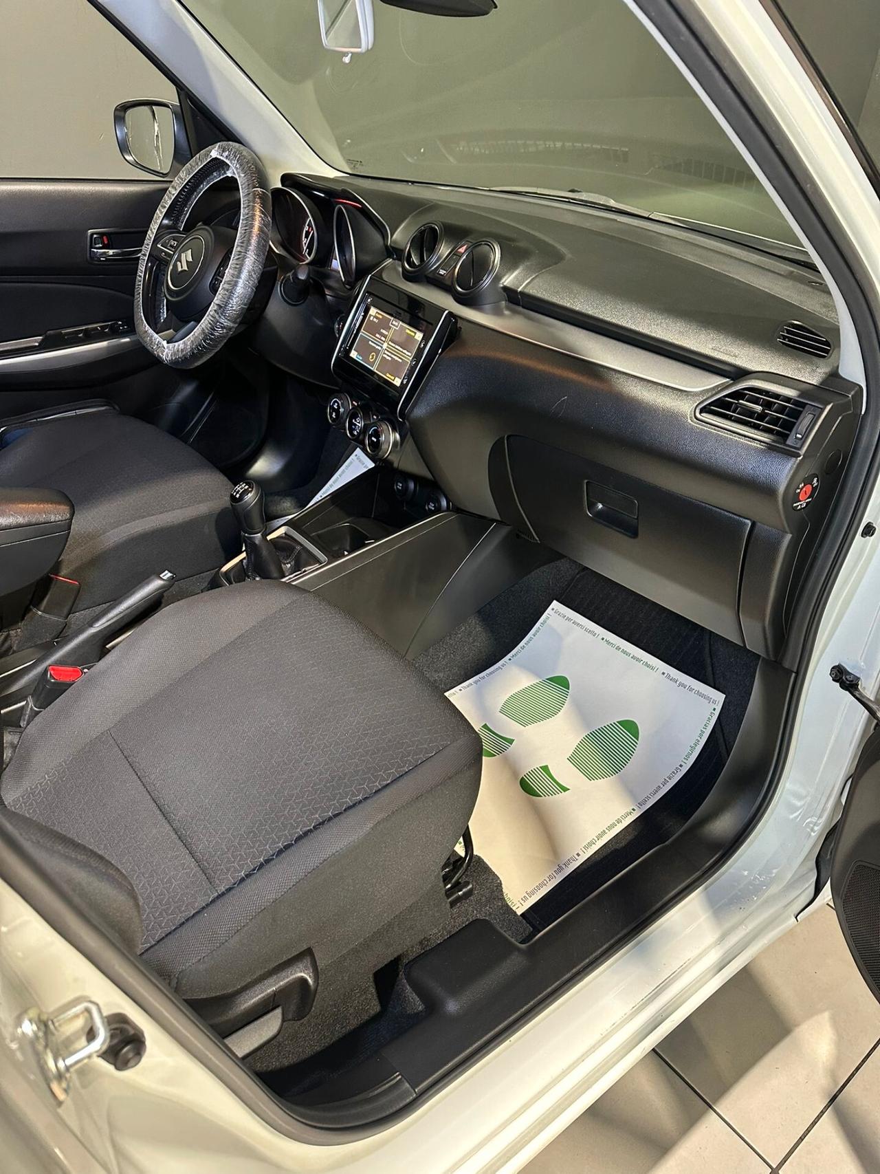 Suzuki Swift 1.2 Hybrid Top