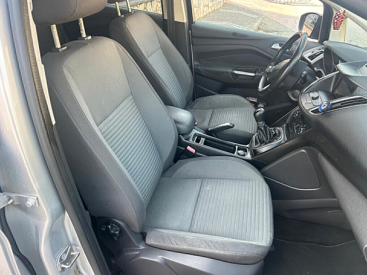 Ford C-Max 1.6 120CV GPL Titanium