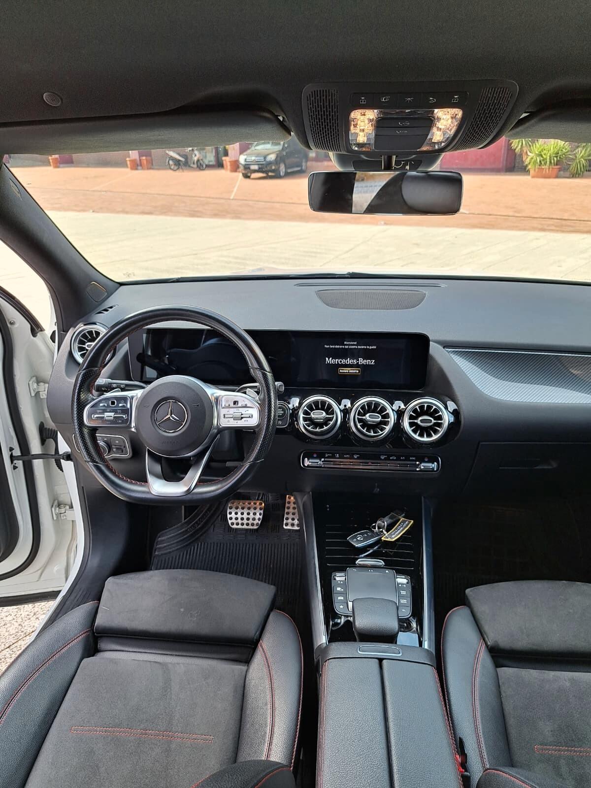 Mercedes-benz GLA 200 Automatic Premium