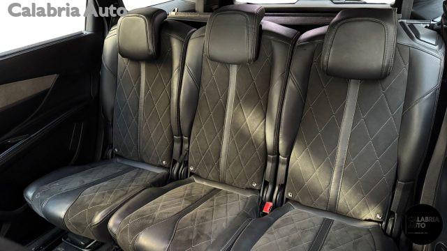 PEUGEOT 5008 BlueHDi 180 S&S EAT8 GT