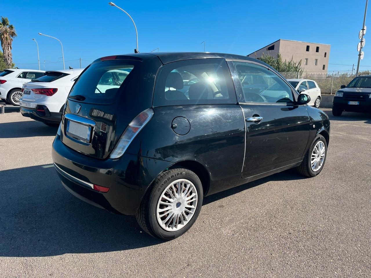 Lancia Ypsilon 1.2 Oro