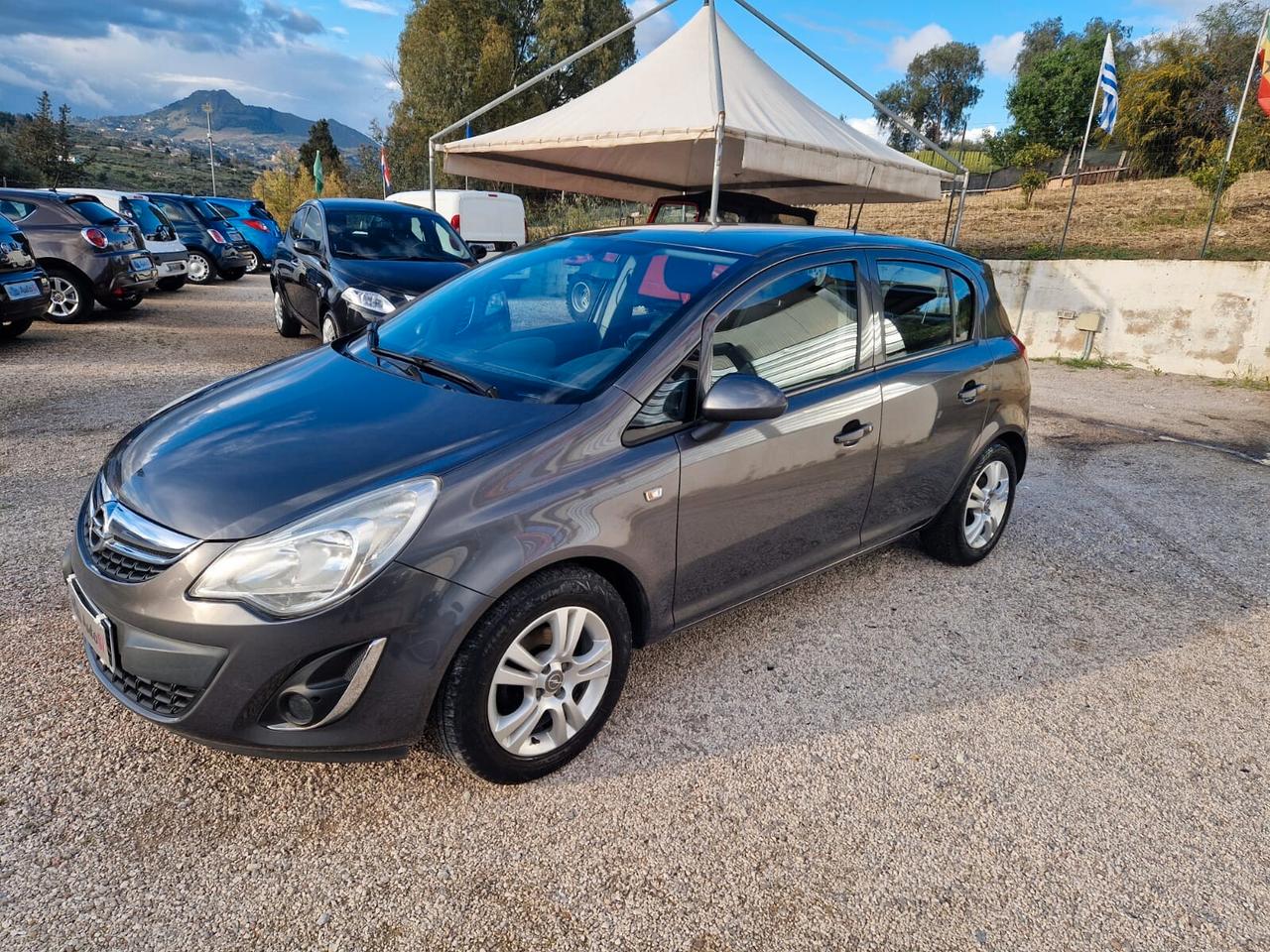 Opel Corsa 1.2 5 porte Elective