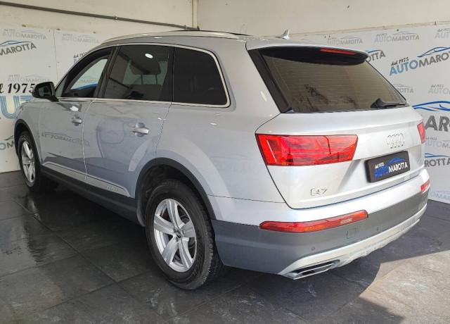 Audi Q7 3.0 tdi Business Plus quattro tiptronic