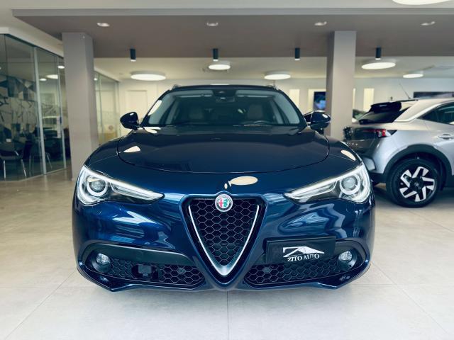 Alfa Romeo Stelvio 2.2 t Executive Q4 210cv auto