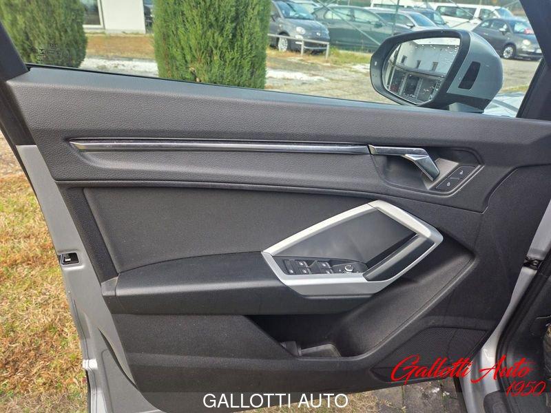 Audi Q3 2.0 TDI 150cv S tronic