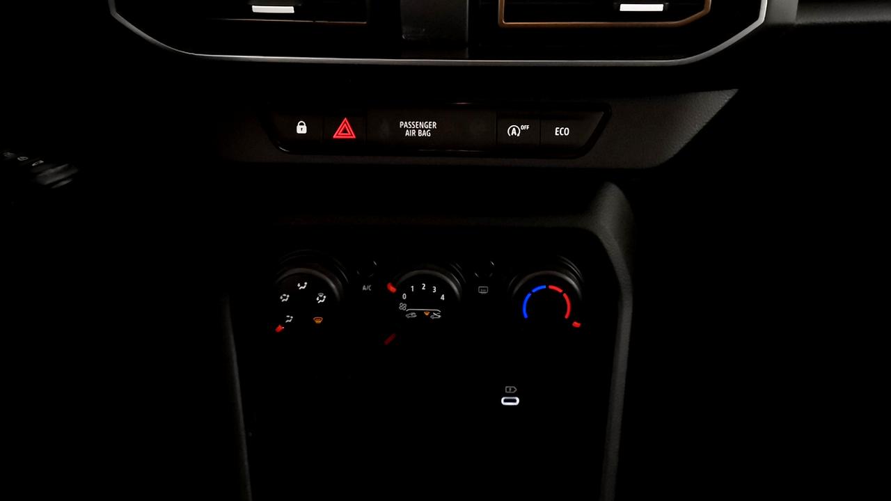 DACIA Sandero Stepway III 2021 - Sandero Stepway 1.0 tce Expression 90cv