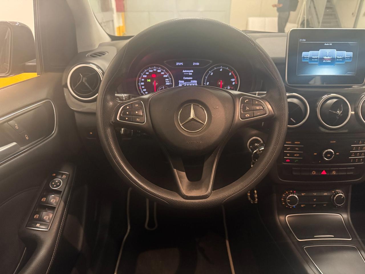 MERCEDES-BENZ B 180 CDI Automatic Executive ** UNICO PROPRIETARIO**