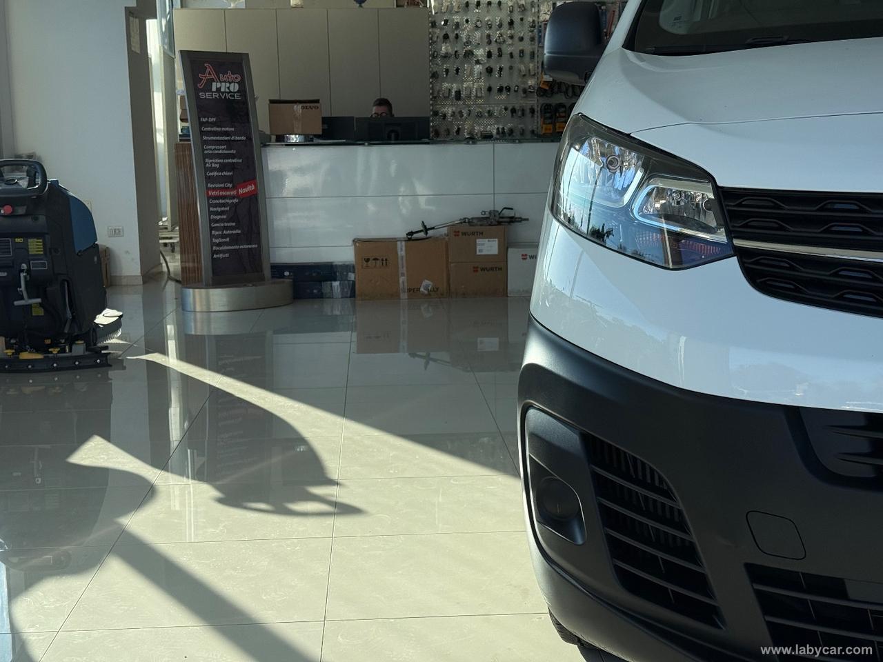 Vivaro 1.5D120S&S PL-TN M Furg. Essentia