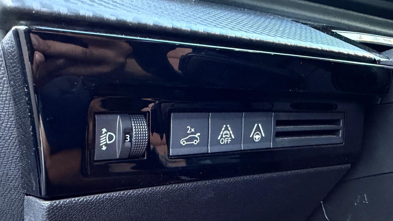 PEUGEOT 508 SW 1.5 BLUEHDI ALLURE PACK 130CV - VIRTUAL COCKPIT, CAR PLAY, NEOPATENTATI
