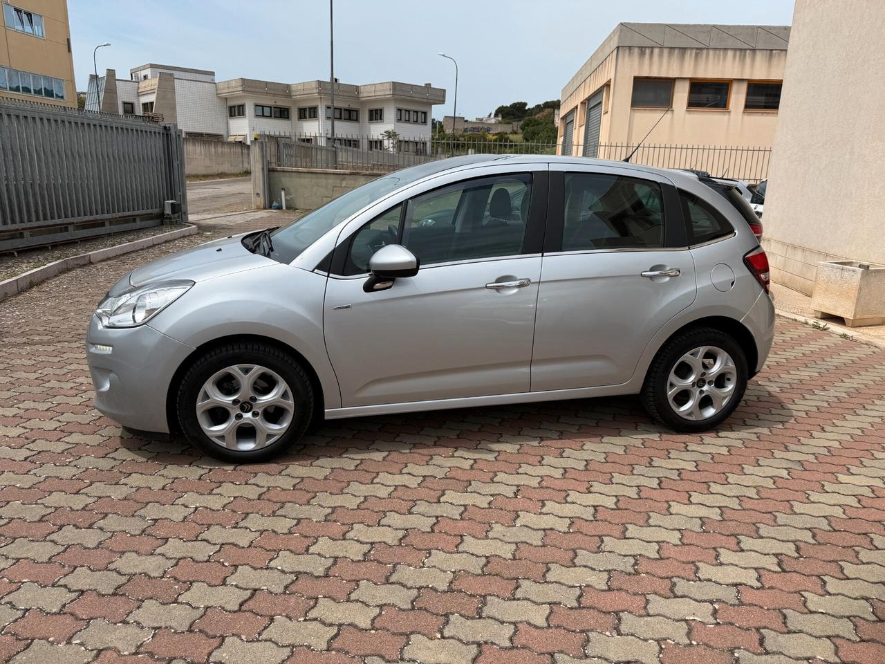 Citroen C3 1.4 HDi 70 Exclusive Tetto Pelle sensori
