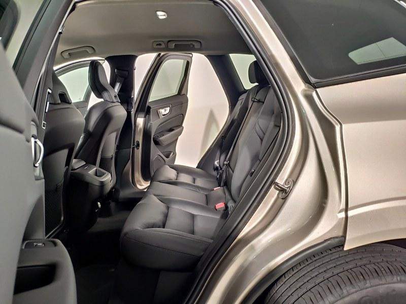 VOLVO Xc60 B4 Mild Hybrid (D) Awd Automatico Plus Dark