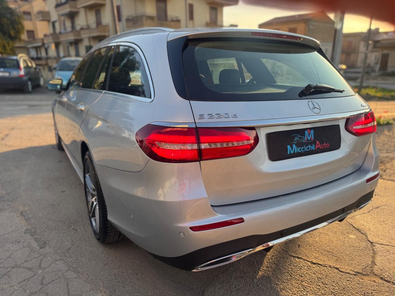 MERCEDES E 220D 194 CV PREMIUM PLUS 4MATIC SOLO 39000 KM