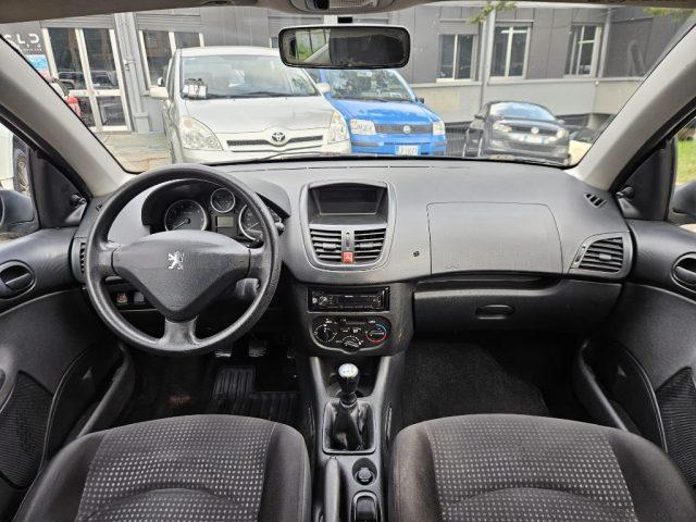 PEUGEOT 206 Plus 1.1 60CV 5p. NEOPATENTI